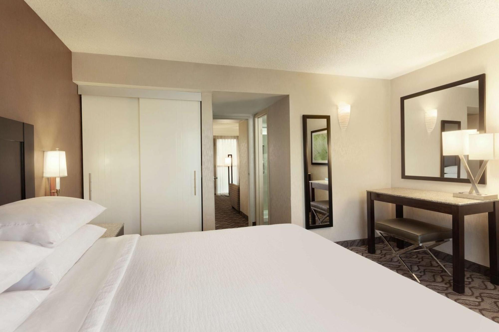 Embassy By Hilton Arcadia-pasadena Area Arcadia